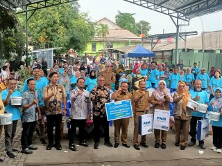 PNM Bekasi Gelar Program Budidaya Maggot dan Pengolahan Sampah di Medan Satria